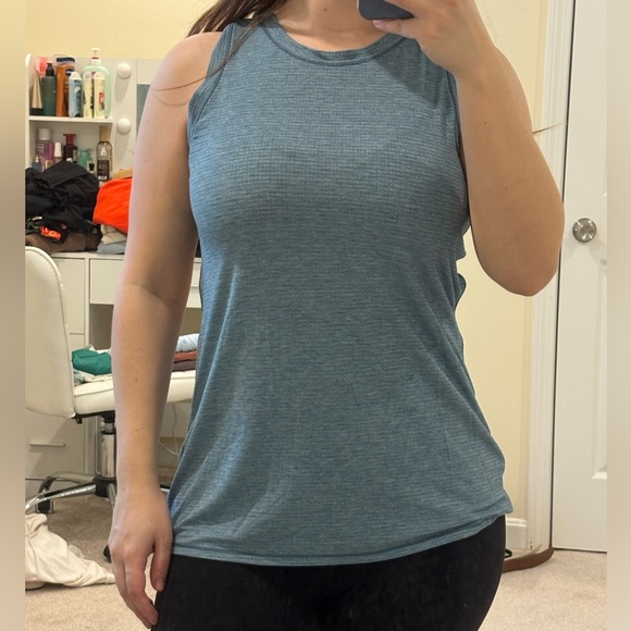 LULULEMON Tank - Picture 4 of 5